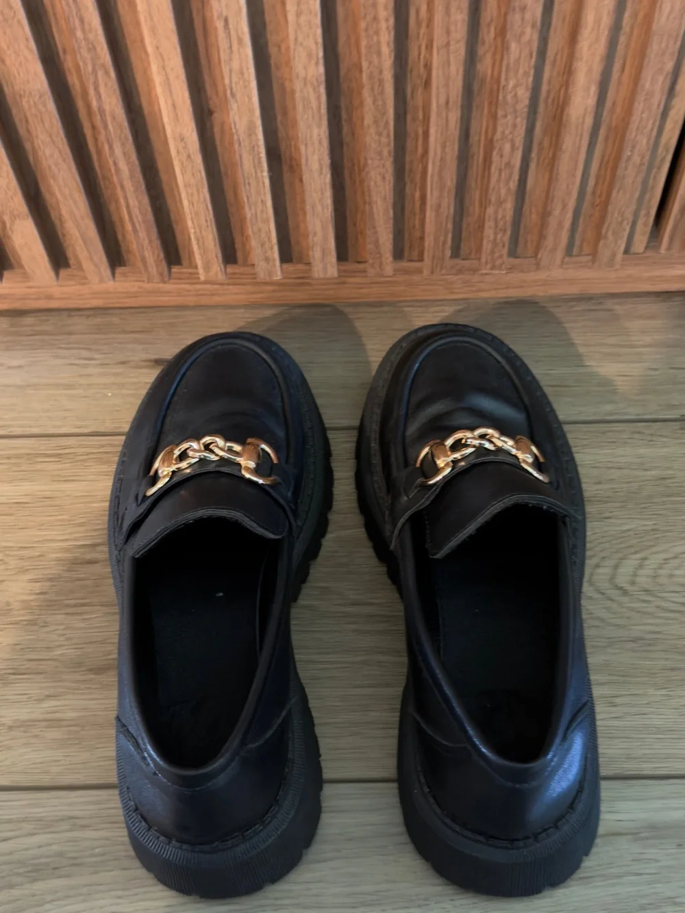 Black Women's Chain-Accent Lug Sole Loafers
